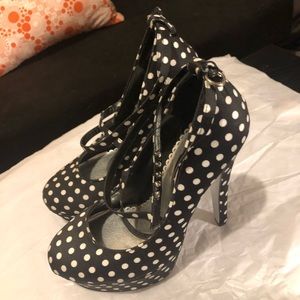 bebe Strappy Polka Dot Platform Heels Size 7